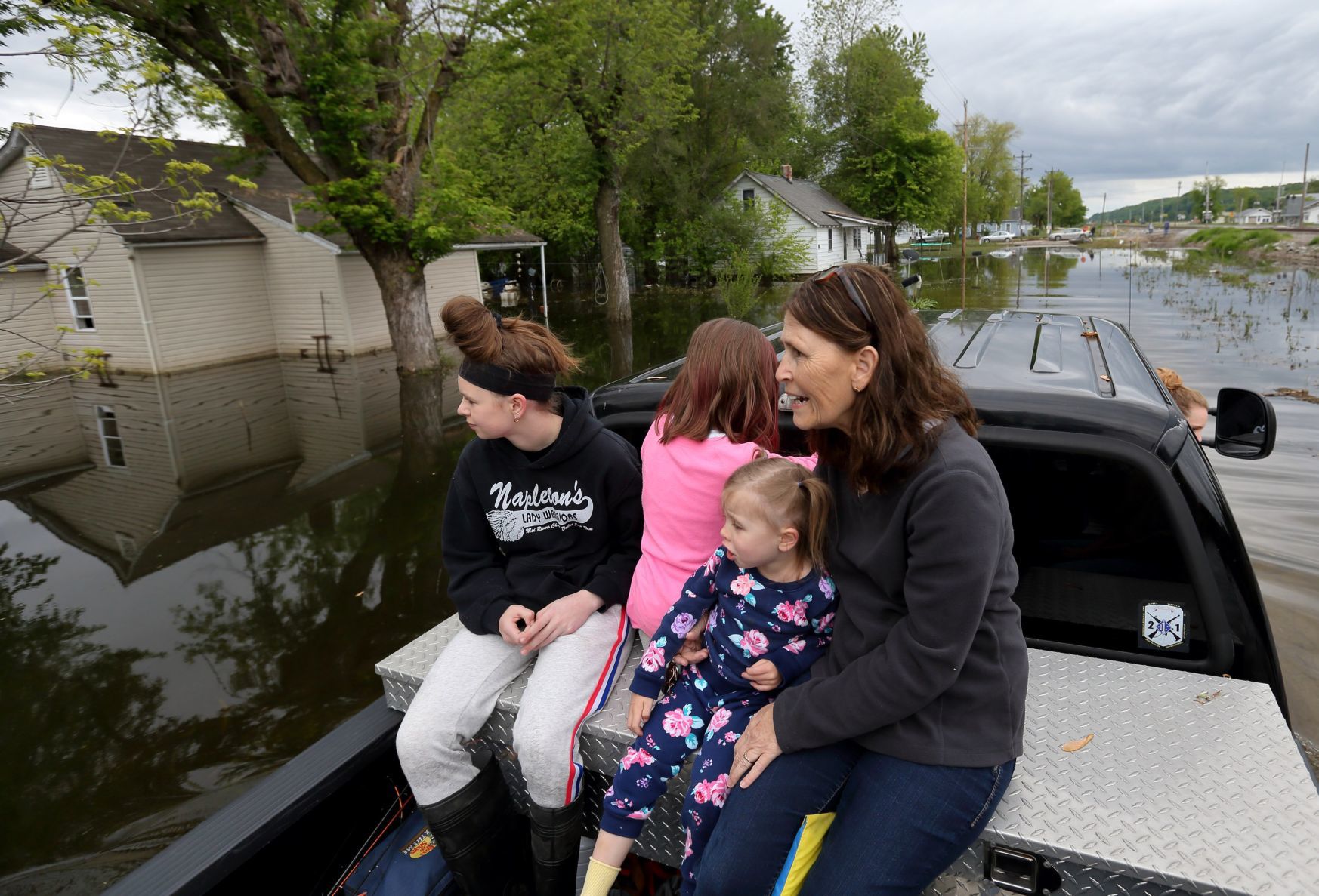 Floodwater can't stop Mother's Day